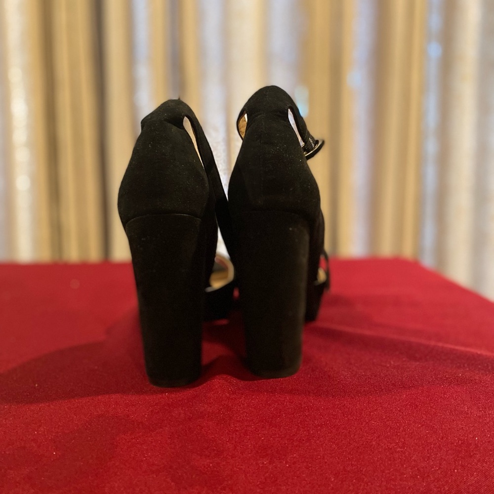 Black American Rag Shoes